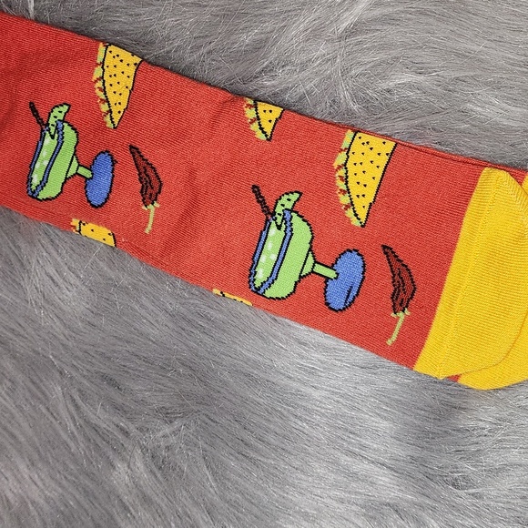 Volcom Socks - Picture 5 of 5